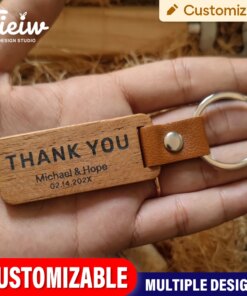 30PCS Custom Wooden Keychain Personalized Wedding Favor Rustic Wood Key Ring Engraved Name Thank You Bridal Party For Guest Gift